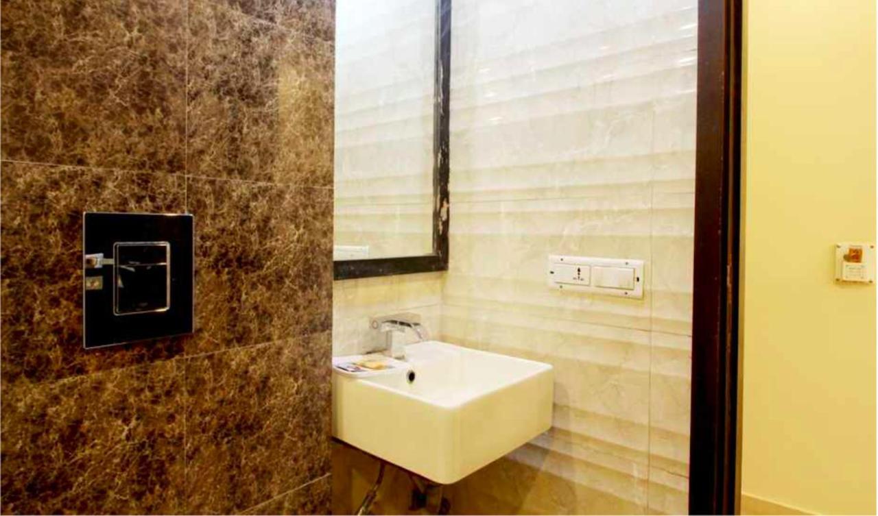 Hotel The Gold Inn 3*